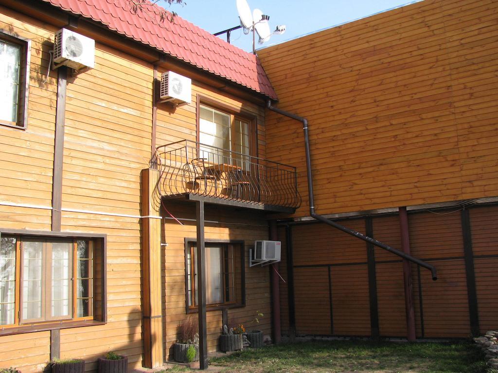 Cowboy Hotel โอเดสซา ภายนอก รูปภาพ